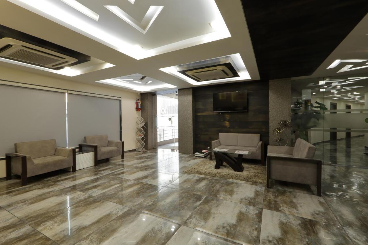 Hotel Unity أحمد أباد المظهر الخارجي الصورة